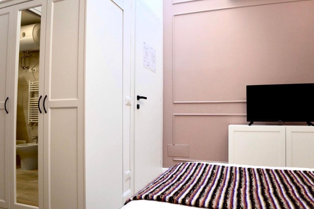 Guest House Domus Gratia Russo Rome Exterior photo